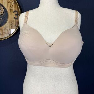 Torrid Curve Nude Wire-free Push-up Plunge Bra Plus Size 52B